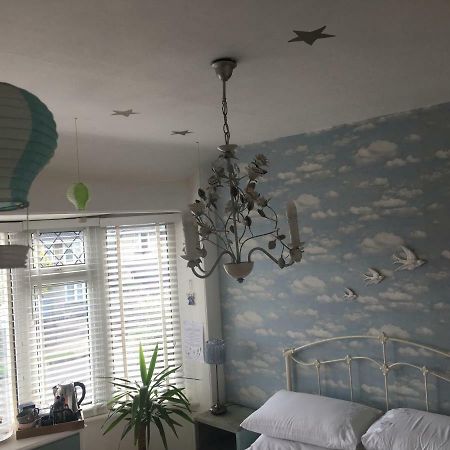 Heavenly Retreat Apartment Corsham Luaran gambar