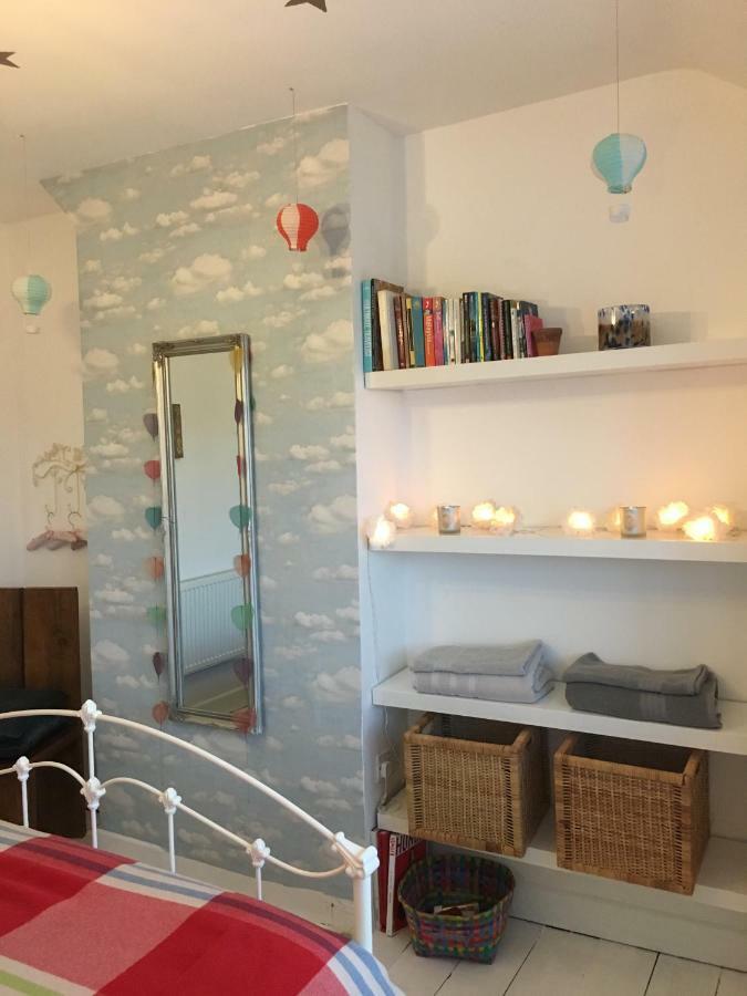 Heavenly Retreat Apartment Corsham Luaran gambar