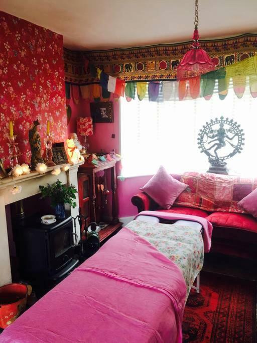 Heavenly Retreat Apartment Corsham Luaran gambar