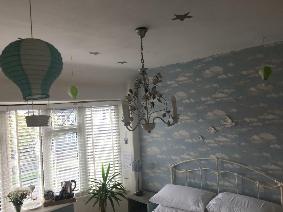 Heavenly Retreat Apartment Corsham Luaran gambar
